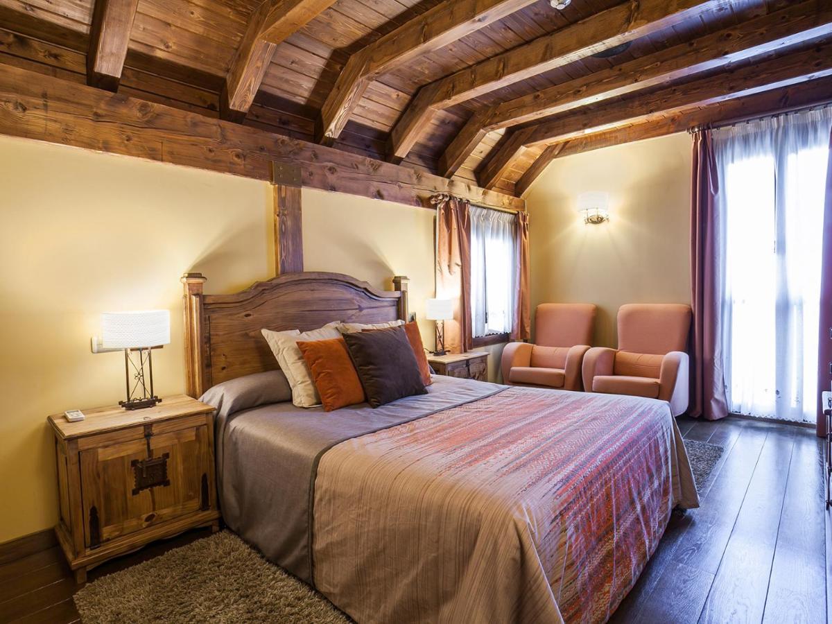 Hotel Rural Irati Selva De Irati Jaurrieta Екстер'єр фото