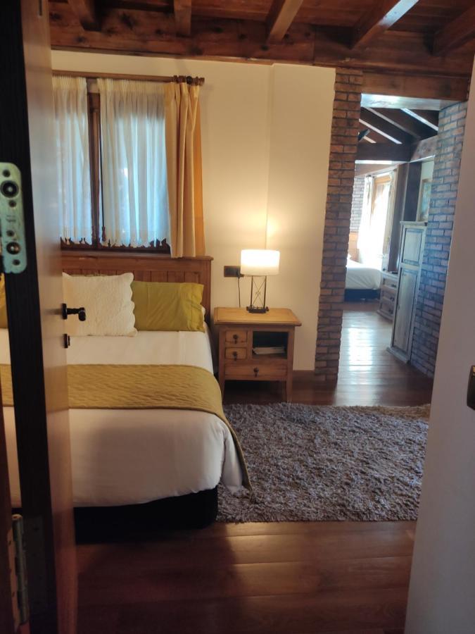 Hotel Rural Irati Selva De Irati Jaurrieta Екстер'єр фото